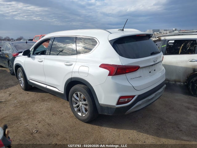 Hyundai Santa Fe Essential 2019 5NMS23AD8KH112229 Image 3
