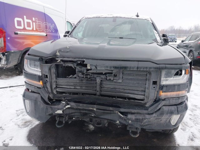 3GCUKREH6HG372559 Chevrolet Silverado 1500 2lt
