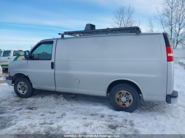 Chevrolet Express 2500 1wt 2015 1GCWGFCF7F1101337 Image 14