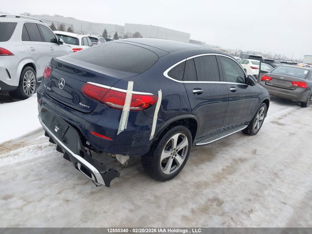 W1N0J8EB4NG014142 Mercedes-Benz Glc 300 Coupe 4matic