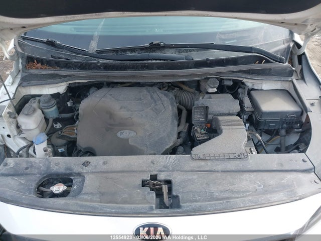 12554923 :رقم المزاد ، KNDMB5C19K6463767 vin ، 2019 Kia Sedona مزاد بيع