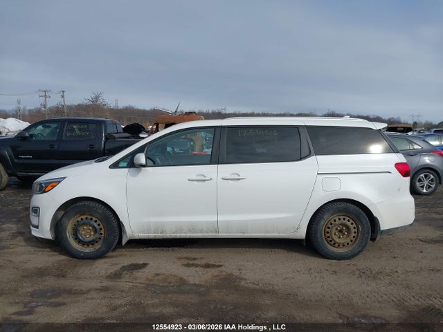 12554923 :رقم المزاد ، KNDMB5C19K6463767 vin ، 2019 Kia Sedona مزاد بيع