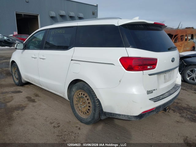 12554923 :رقم المزاد ، KNDMB5C19K6463767 vin ، 2019 Kia Sedona مزاد بيع