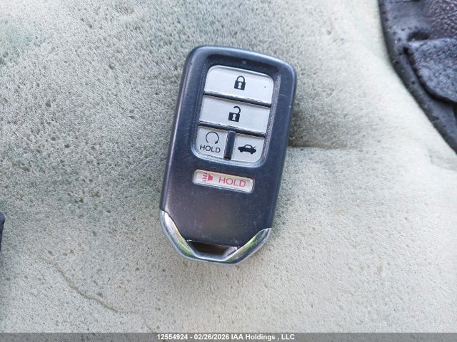 1HGCR3F90GA800121 Honda Accord Touring