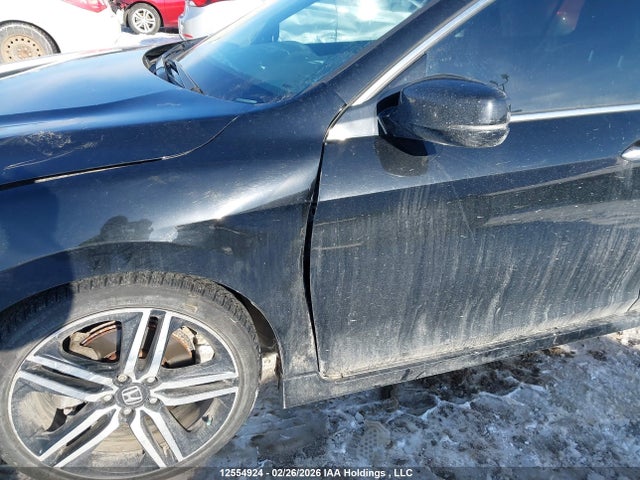 1HGCR3F90GA800121 Honda Accord Touring