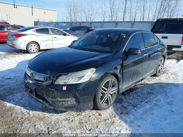 1HGCR3F90GA800121 Honda Accord Touring