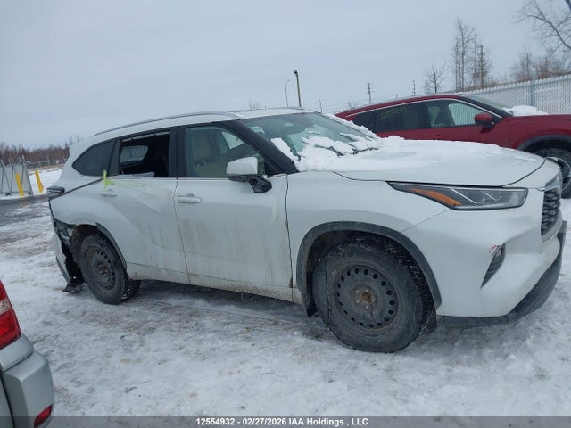 5TDDZRBH5NS202514 Toyota Highlander Limited