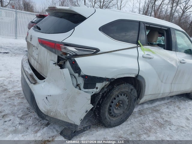 5TDDZRBH5NS202514 Toyota Highlander Limited