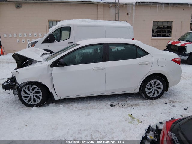 2T1BURHE4KC218498 Toyota COROLLA LE