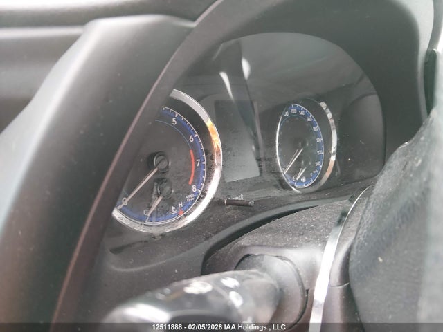 2T1BURHE4KC218498 Toyota COROLLA LE