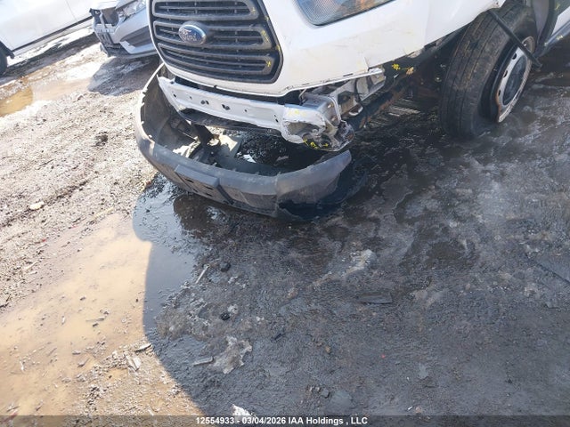 1FTYR2CM1KKA57236 Ford Transit-250