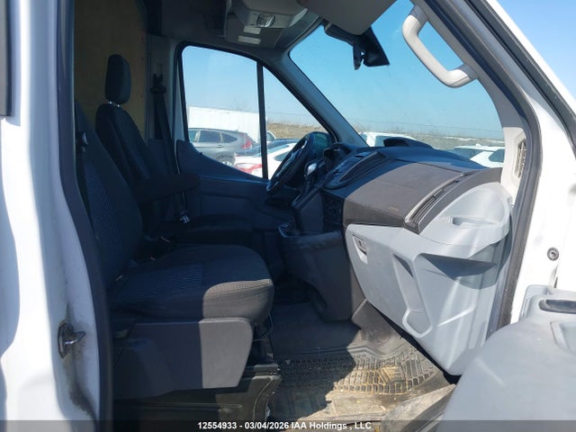 1FTYR2CM1KKA57236 Ford Transit-250