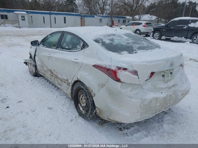 Продажа на аукционе авто 2015 Hyundai Elantra Gl, vin: 5NPDH4AE5FH627381, номер лота: 12520994