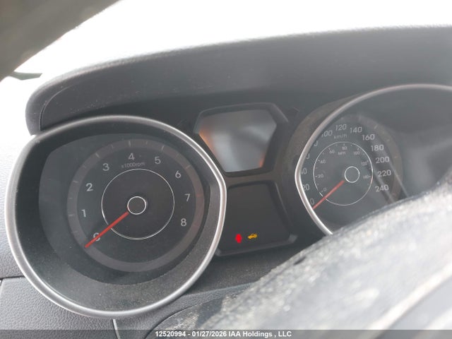 Продажа на аукционе авто 2015 Hyundai Elantra Gl, vin: 5NPDH4AE5FH627381, номер лота: 12520994