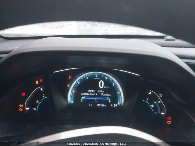 SHHFK7H26HU305100 Honda Civic Lx
