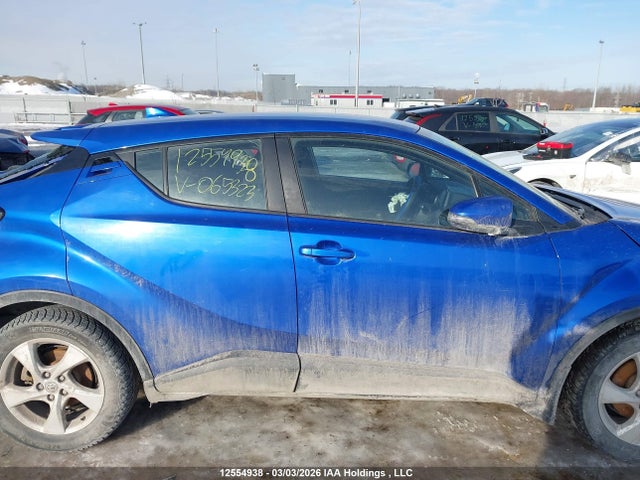 NMTKHMBX6JR065323 Toyota C-HR