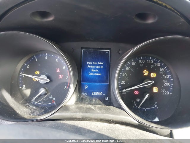 NMTKHMBX6JR065323 Toyota C-HR