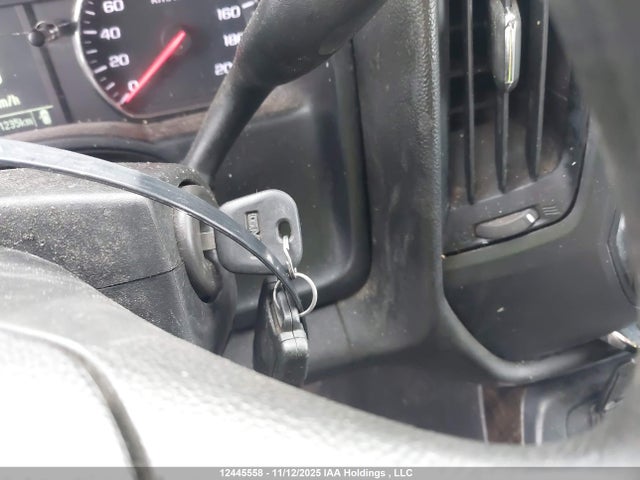 1GT12REY2JF185992 GMC SIERRA 2500HD