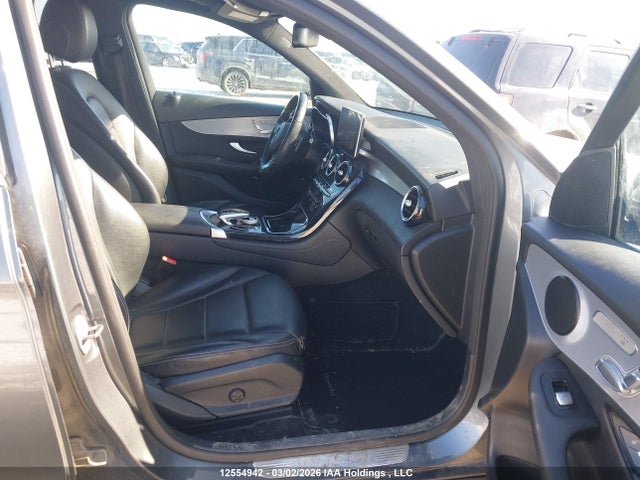 WDC0G4KB4HF135356 Mercedes-Benz Glc 300 4matic