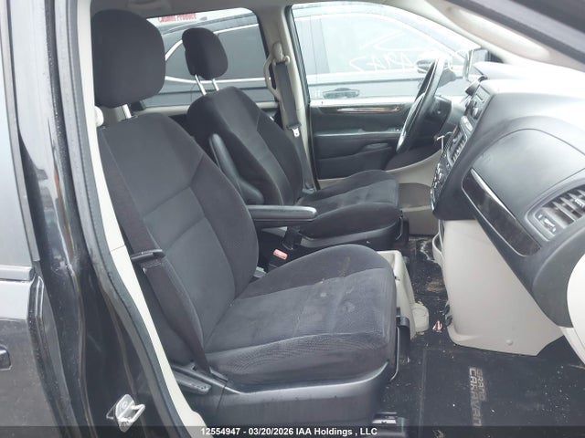 2C4RDGBG1ER345887 Dodge Grand Caravan Se
