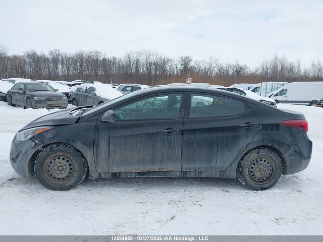 5NPDH4AE9GH716937 Hyundai Elantra