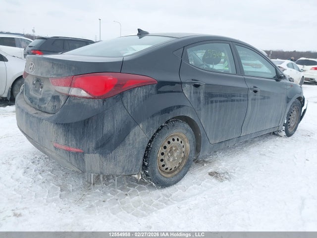 5NPDH4AE9GH716937 Hyundai Elantra