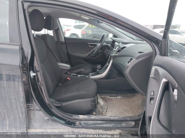 5NPDH4AE9GH716937 Hyundai Elantra
