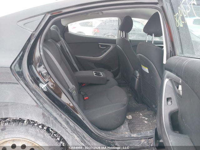5NPDH4AE9GH716937 Hyundai Elantra