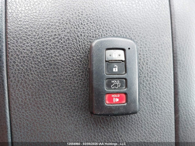 Продажа на аукционе авто 2018 Toyota Highlander Hybrid Xle, vin: 5TDJGRFH6JS050207, номер лота: 12554960