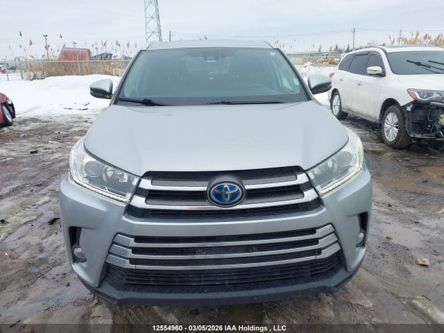 Продажа на аукционе авто 2018 Toyota Highlander Hybrid Xle, vin: 5TDJGRFH6JS050207, номер лота: 12554960