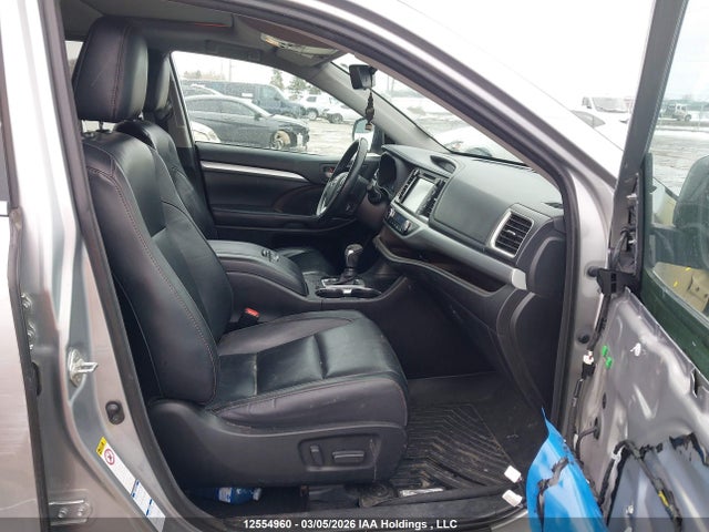 Продажа на аукционе авто 2018 Toyota Highlander Hybrid Xle, vin: 5TDJGRFH6JS050207, номер лота: 12554960