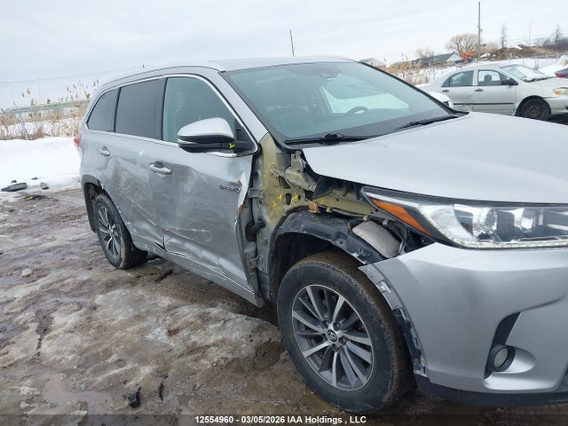 Продажа на аукционе авто 2018 Toyota Highlander Hybrid Xle, vin: 5TDJGRFH6JS050207, номер лота: 12554960