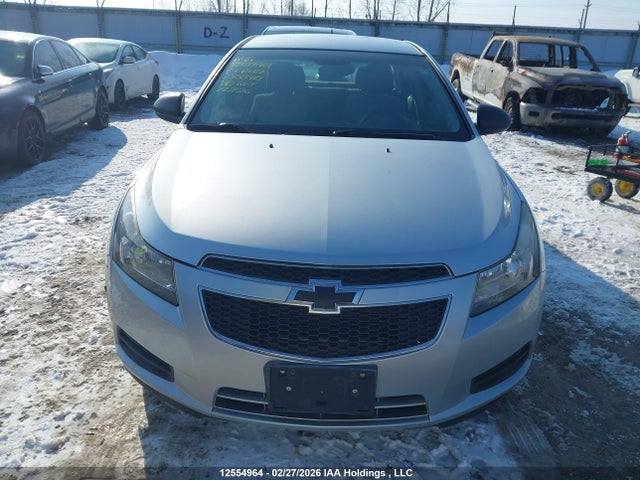 1G1PL5SH7E7358421 Chevrolet Cruze