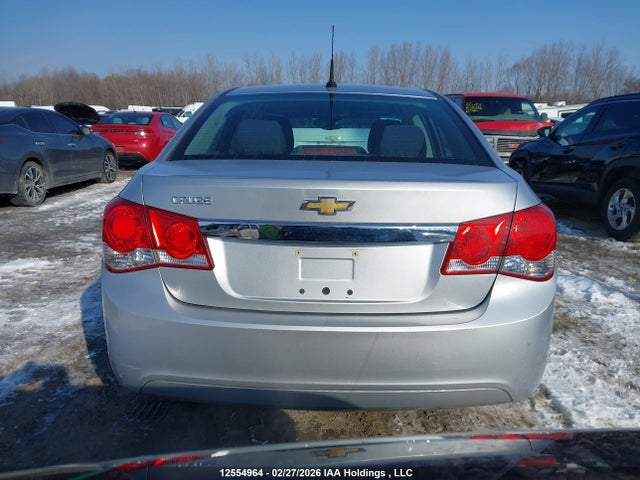 1G1PL5SH7E7358421 Chevrolet Cruze