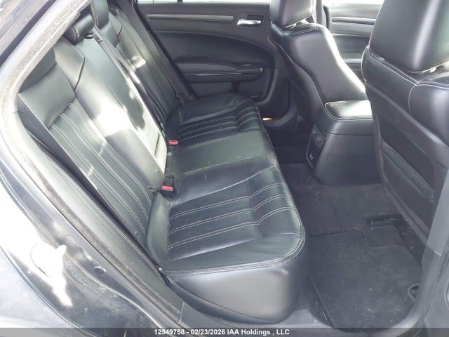 Chrysler 300 S 2016 2C3CCABG8GH320617 Image 8