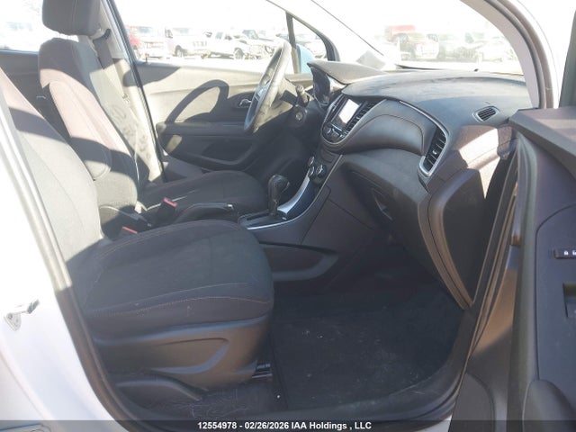 3GNCJNSB6KL342684 Chevrolet TRAX LS