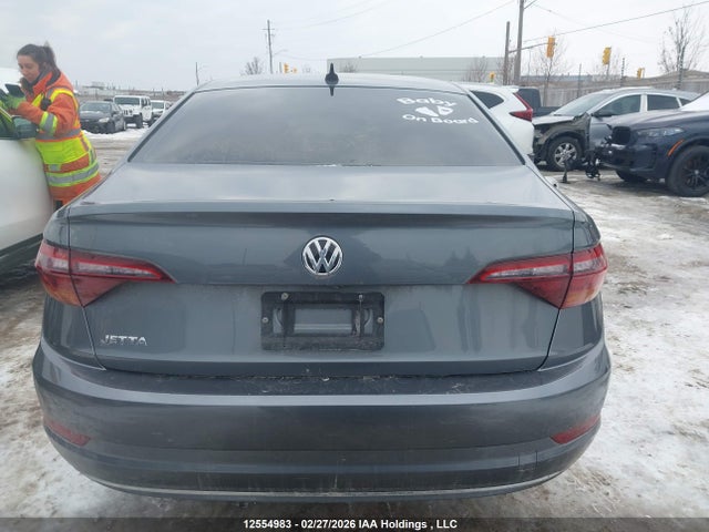 3VWE57BU0KM274392 Volkswagen Jetta 1.4 Tsi Highline