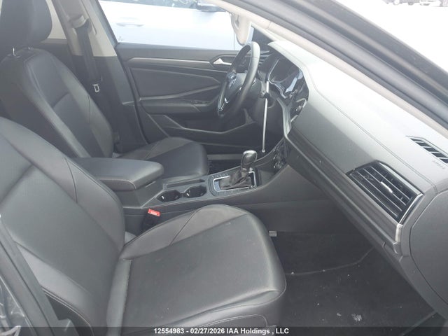 3VWE57BU0KM274392 Volkswagen Jetta 1.4 Tsi Highline