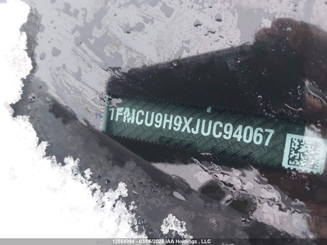 1FMCU9H9XJUC94067 Ford ESCAPE SEL