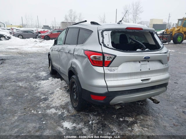1FMCU9H9XJUC94067 Ford ESCAPE SEL