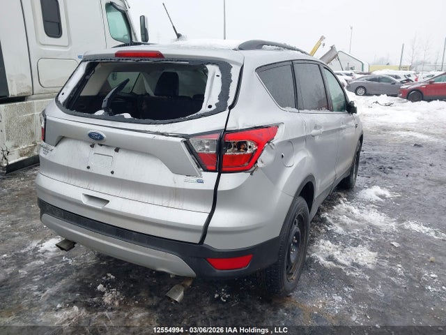 1FMCU9H9XJUC94067 Ford ESCAPE SEL