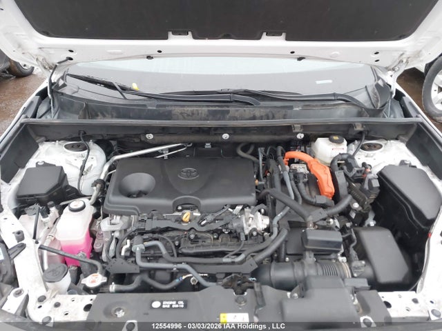 2T3BWRFV7RW238421 Toyota RAV4 LE