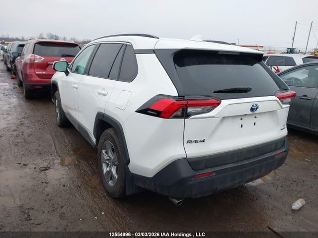 2T3BWRFV7RW238421 Toyota RAV4 LE