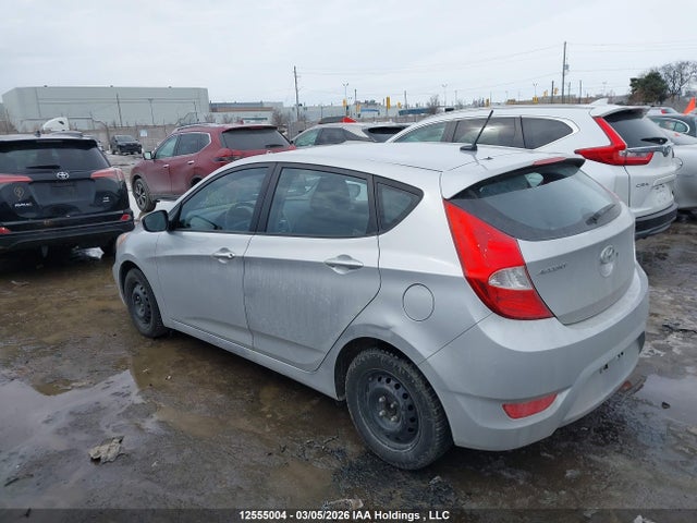 Продаж на аукціоні авто 2015 Hyundai Accent Gs, vin: KMHCT5AE6FU211356, номер лоту: 12555004