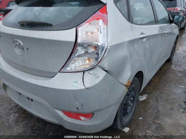 Продаж на аукціоні авто 2015 Hyundai Accent Gs, vin: KMHCT5AE6FU211356, номер лоту: 12555004