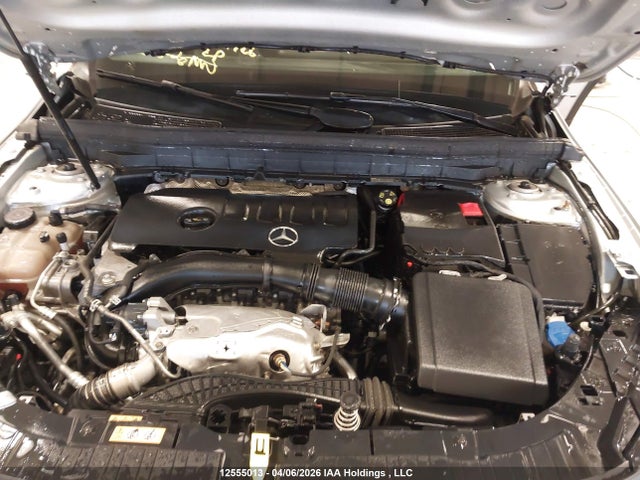 W1N4M4HB6LW045747 Mercedes-Benz Glb 250 4matic