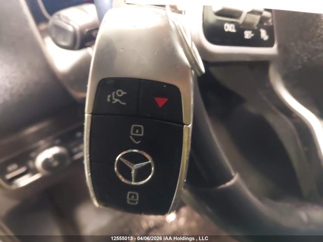 W1N4M4HB6LW045747 Mercedes-Benz Glb 250 4matic