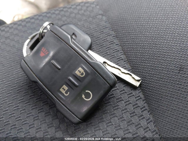 3GCUKREC8JG535125 Chevrolet Silverado 1500 1lt/2lt