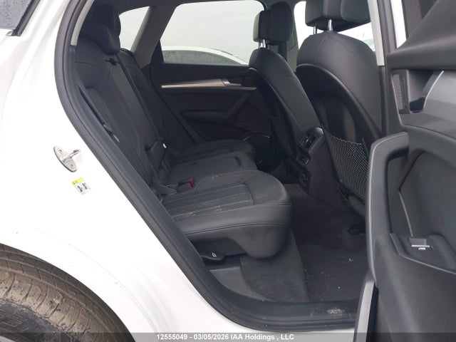 WA1AAAFY4N2007169 Audi Q5 45 Komfort