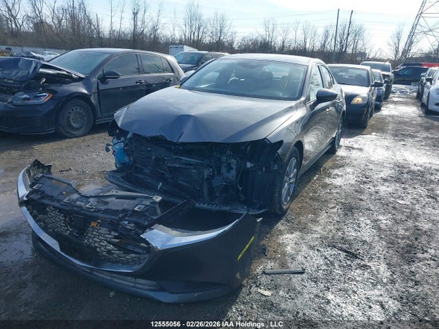 JM1BPACM0S1793936 Mazda 3 Preferred